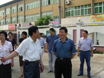 李继平局长在徐州调研时强调切实履行食品药品监管职责当好人民群众安居乐业的“守护神”