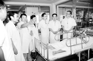百年老院：改革创新谱新篇——海南省海口市人民医院科学发展纪实