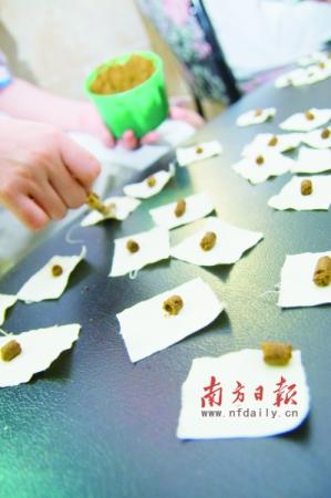 三伏贴受热捧 医生：天灸不能完全取代其他治疗