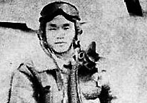 老兵无钱治病生命垂危 曾64次驾机重创日寇