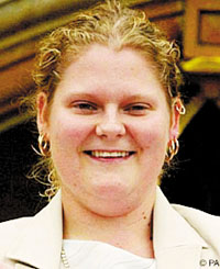 世界首例试管婴儿成年后通过自然受孕怀胎