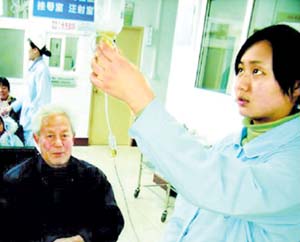 广州将推社区首诊制 大医院定点帮扶社区中心