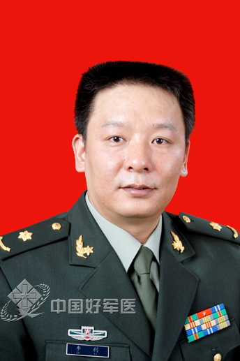 李利：脊柱外科的治疗高手