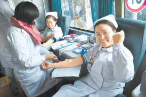 危急时刻献血救人