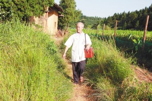 江西乡村医生现状调查：身份尴尬期待重新定位