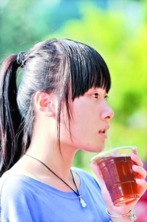 食疗排胆结石异想天开 排出的“石头”并非胆结石