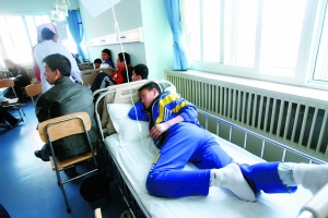 北京海淀区27名小学住校生腹泻呕吐