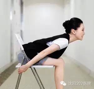 节后上班 练练简单椅子操
