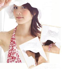 帽子与简单编发的搭配造型