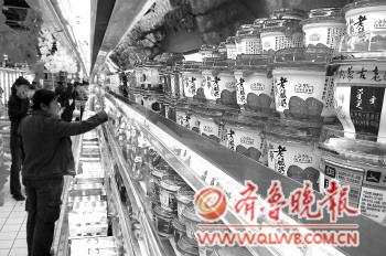专家称“旧皮鞋制明胶做酸奶”不科学 成本更高