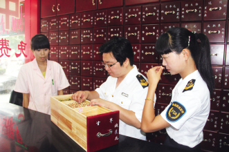 荥阳开展夏季药品专项检查