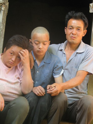少年贫血被误诊白血病续：家属提三个条件