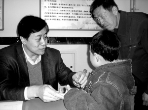 郑毅：用心守护孩子们的精神家园