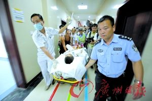 13岁少年被充气泵塞肛门续：暂无生命危险
