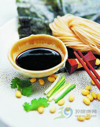 做凉拌菜用普通酱油易感染嗜盐菌