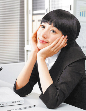 女星扮嫩有高招做粉嫩女生