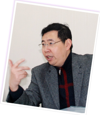 九层之台，起于垒土