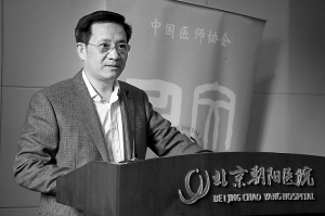 张雁灵：让人文贯穿医师培养全过程