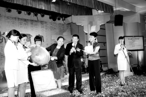 中医“非遗”羊城展示绝技