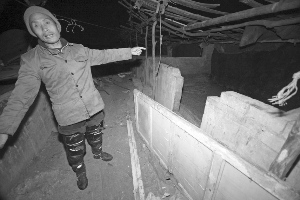 养殖户为节约成本大量使用垃圾喂猪