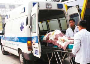 上海120面临人才紧缺 如何解决急救医生荒？