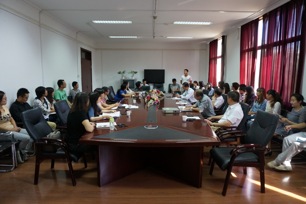 职业卫生所召开2014年研究生入所教育座谈会