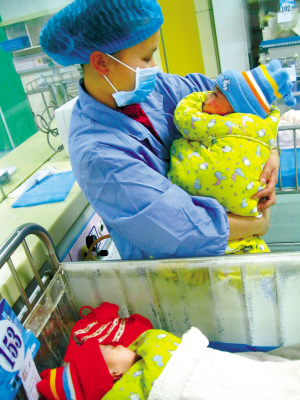 “千言万语”转入母婴病房