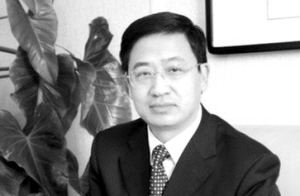 摒弃懈怠 充满精气 破解难点——谈谈通过党的群众路线教育实践活动如何使人的主观能动性激情担当