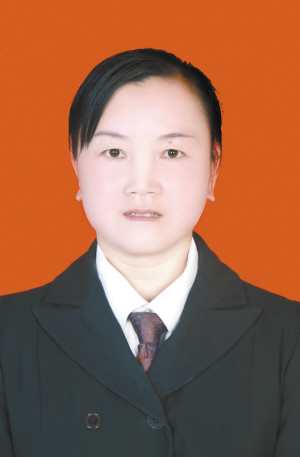 十八大代表——梅莲