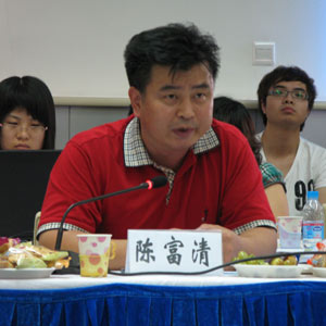 陈富清：《中华医药》与时俱进