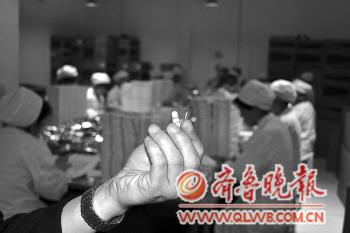 毒胶囊击穿监管软肋 事前监管失灵事后反应迟钝