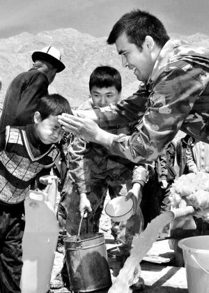 牧民不再吃水难