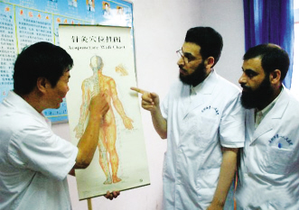 中医药：回归厚土 走向世界