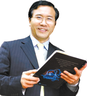 邓子新院士任武大药学院院长