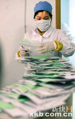 广州局部暴发手足口病 医院出现求诊高峰