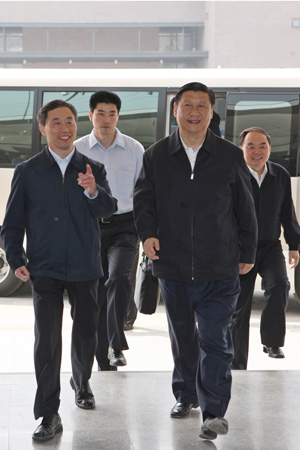 习近平同志视察北大学习实践科学发展观活动并作重要讲话