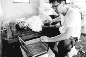 中国应急医疗队昨日在菲救治129人