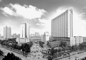 栉风沐雨一甲子 薪火相承铸辉煌——连云港市第一人民医院60华诞巡礼