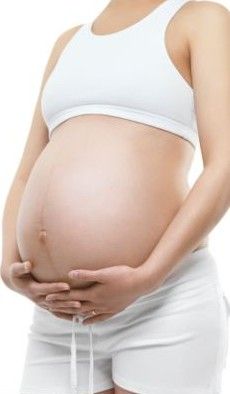 怀孕晚期工作危害婴儿健康 程度不亚于吸烟