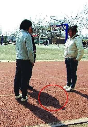 高一女生课间跑操时猝死 事前无症状死因不明