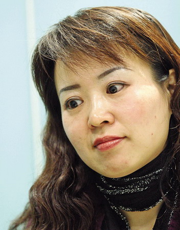 重度耳聋女孩能说流利英语