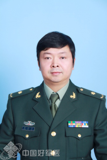 梁柱天：解放军第五医院骨科中心副主任医师