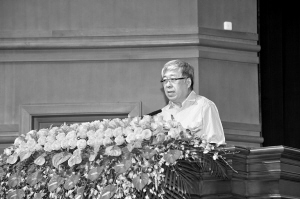 做一名好医生——北京市卫生局局长方来英在魏文斌同志先进事迹报告会上的讲话