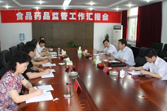 胡晓抒局长在宿迁调研时强调适应新型势新体制要求扎实抓好食品药品监管工作