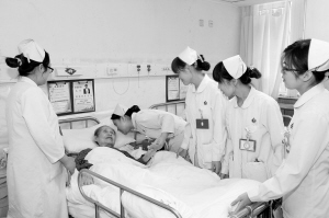 以创新为基 深化优质护理内涵——第二军医大学长征医院开展优质护理服务示范工程纪实