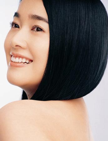 妙用摩丝2步骤 发型更性感