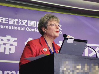 国际护协主席：应完善培训体系