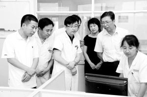 强化管理谋发展 人本医疗谱新篇——辽宁省瓦房店市中心医院创新管理实现跨越式发展纪实