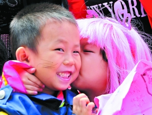幼儿爱摸“小鸡鸡”不是病