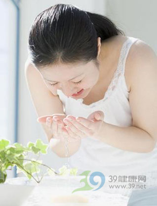 九大洗脸规则!让你皮肤变好!